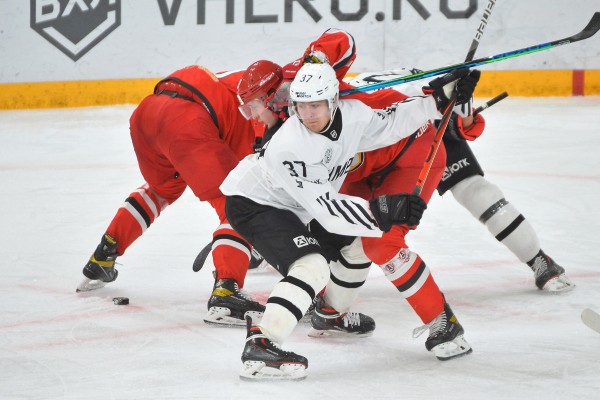 Фарм-клуб уступил «Челмету»