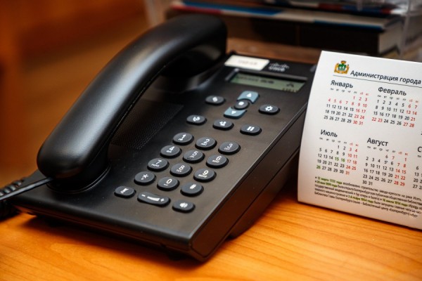 Горячая линия по летнему отдыху детей: родители смогут задать вопросы специалистам