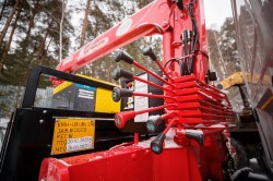 Современные автомобили пришли на смену жёлтым аварийкам Водоканала