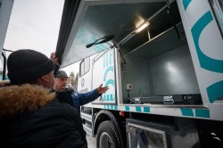 Современные автомобили пришли на смену жёлтым аварийкам Водоканала