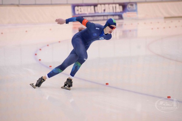 Конькобежный спорт: воспитанник «Юности» взял три медали на первенстве России