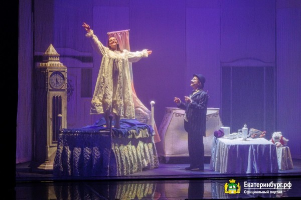 Первый спектакль для юных горожан состоялся в Екатеринбургском театре кукол