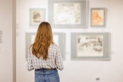 Коллекцию музея изобразительного искусства пополнили работы 35 художников Коллекцию музея изобразительного искусства пополнили работы 35 художников