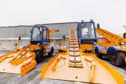 Алексей Орлов вручил коммунальщикам новую технику для уборки Екатеринбурга