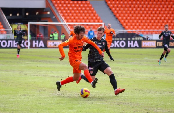 Футбол: автогол оставил «Урал» без очков в матче с «Химками»