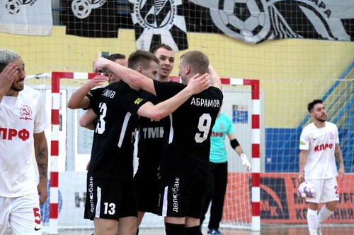 Мини-футбол: «Синара» дважды переиграла КПРФ